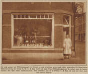 873681 Gezicht op de winkelpui van het nieuwe filiaal van de Stoomzuivelfabriek en Melkinrichting C.G. van der Lee, op ...